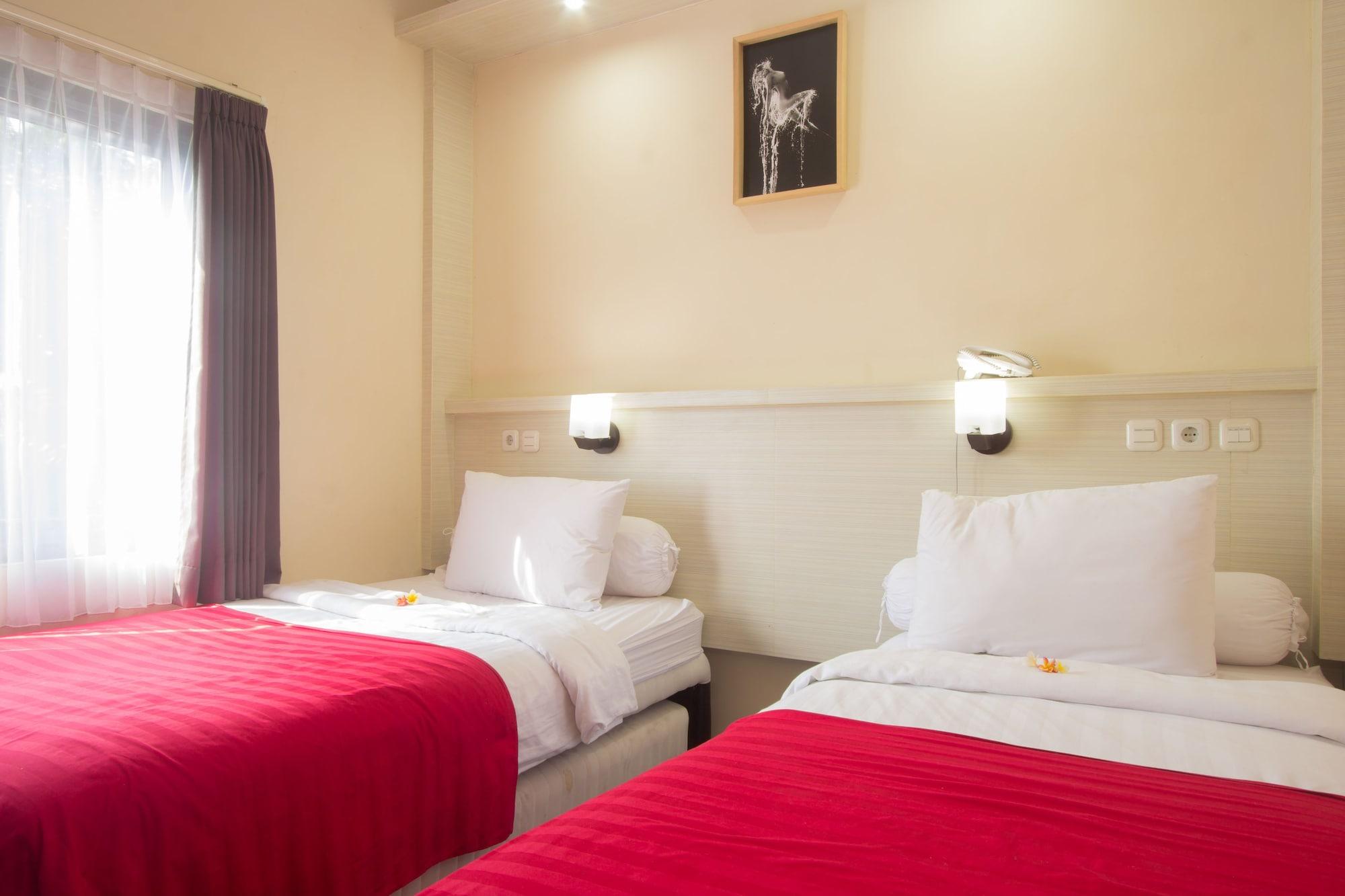Maxi Hotel Kedonganan Jimbaran Exteriör bild